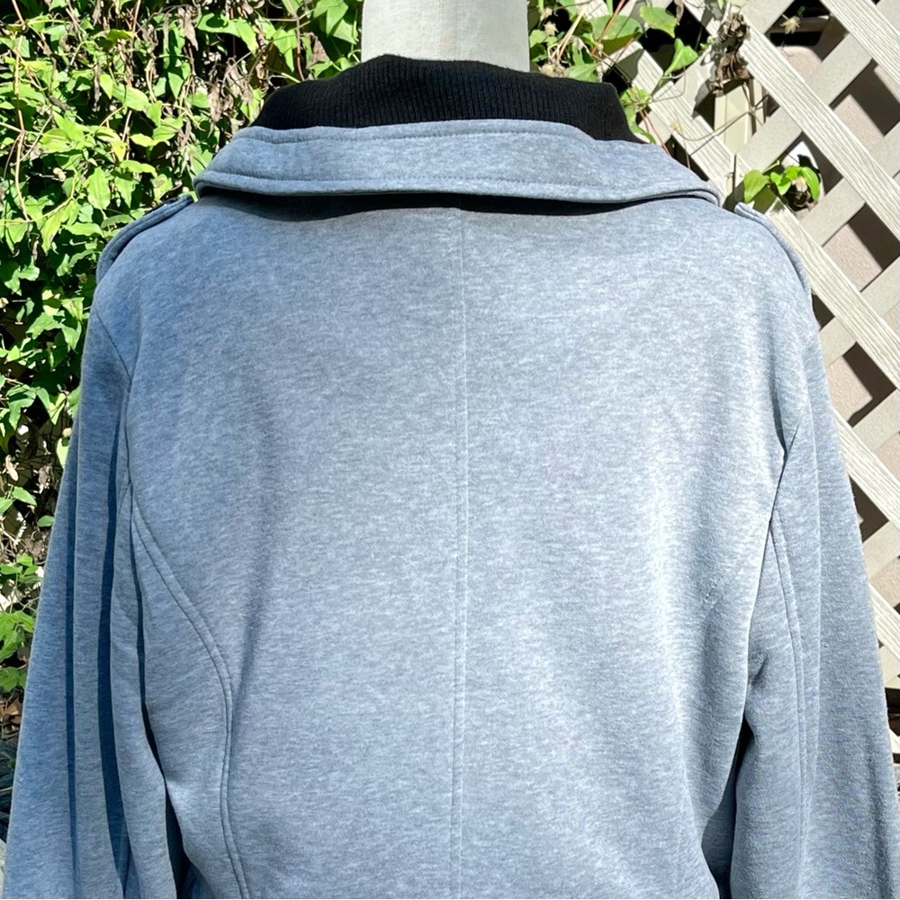 Yoki Knit Zippered Cuff Lightweight Collared Jacket - Picture 12 of 16